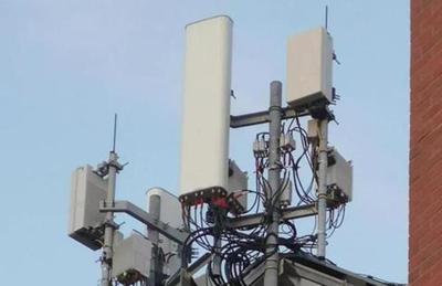 任正非带领华为发起反击，高通、苹果面临通信设备市场变局